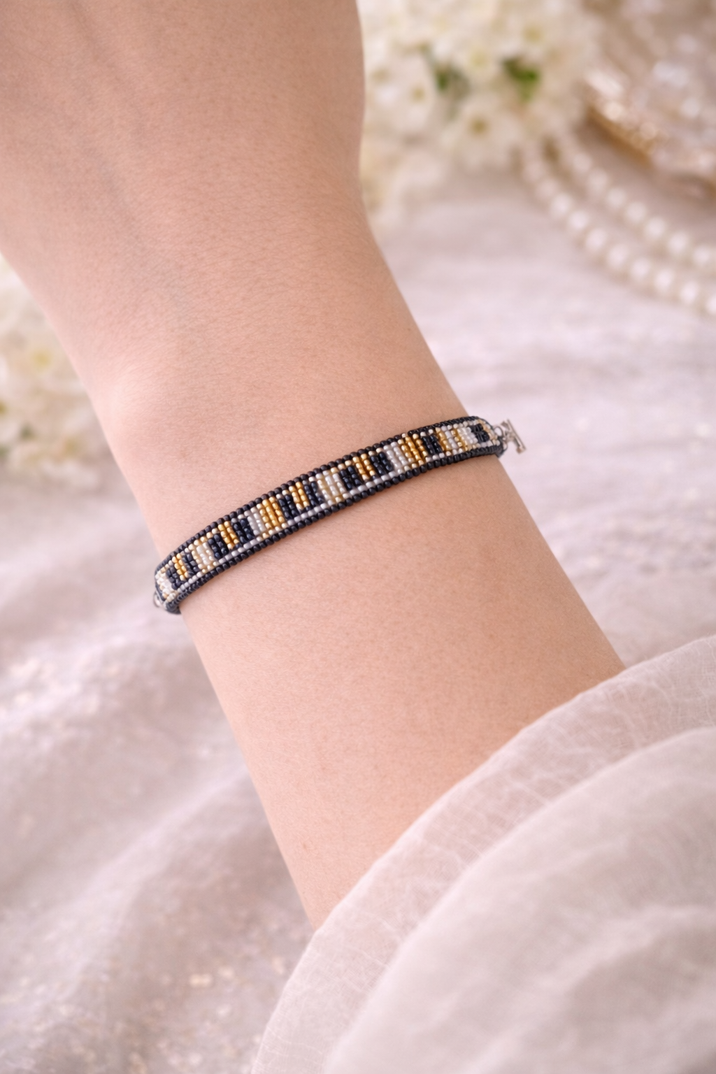 The Royal Seal Bracelet
